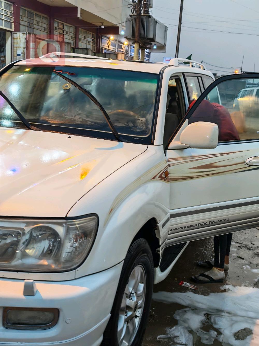 تويوتا لاندكروزر